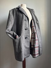 Vintage wool COAT 46 48 tartan