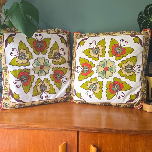 Pair embroidered butterfly - pair,