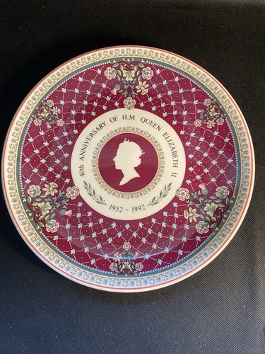 Wedgwood queen elizabeth - queen, ii