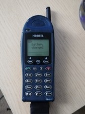 Retro Vintage (1997) Nortel Nevada mobile phone, Case & Charger 
