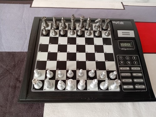 Saitek mephisto chess trainer - chess,