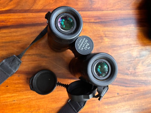 Opticron 8x42 binoculars - ,