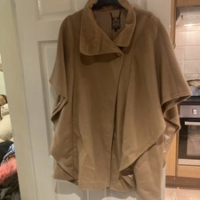 Biba Women's Camel Cape Coat Size M (14/16)