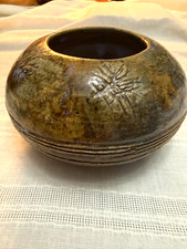 Handmade Pottery Pot –