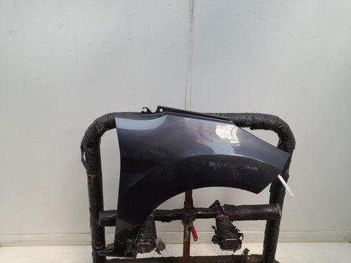 Ford fiesta right front wing - fiesta,