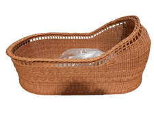 Children's Wicker Basket Moses Basket Used Good Condition (B1)