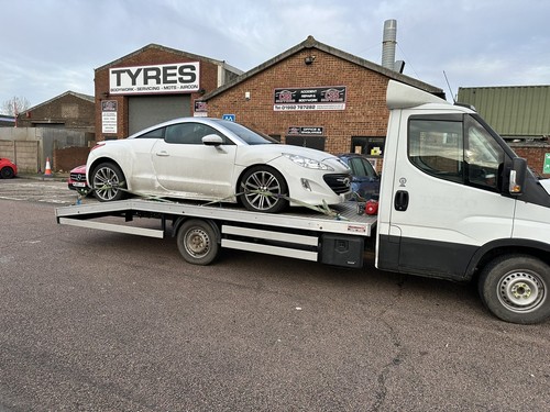 Car recovery and - recovery, transport