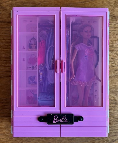 Barbie wardrobe carry case - barbie,