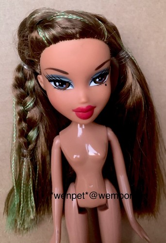 Bratz doll yasmin tokyo go - bratz, a