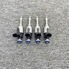 NEW Bosch 4 Pcs Fuel Injectors