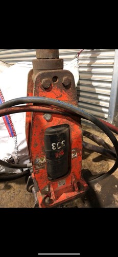 Rammer 333 hydraulic breaker - 333,