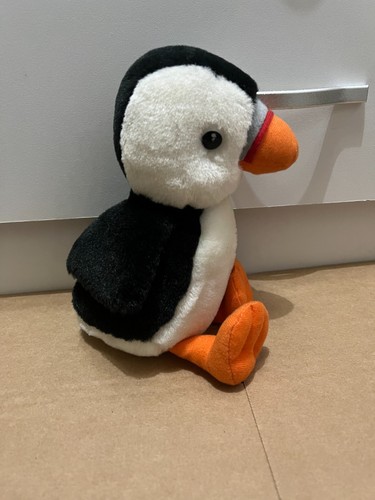 Penguin books puffin soft toy - penguin,