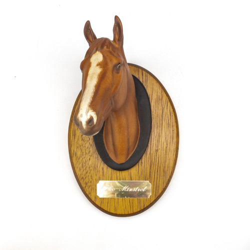 Beswick pottery the - -, minstrel