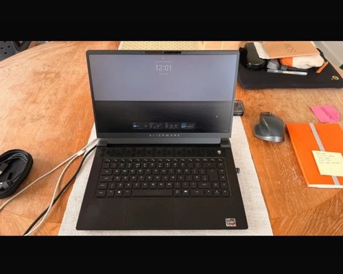Dell alienware m15 ryzen - m15,