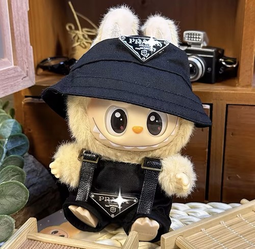 Labubu doll set prada - doll,