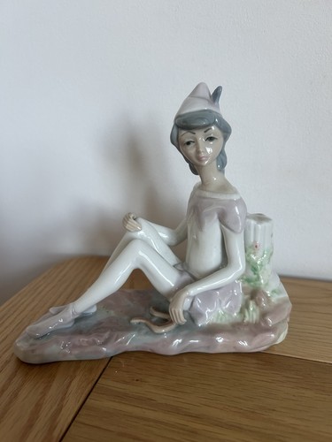 Casades figurine spanish lady - casades,