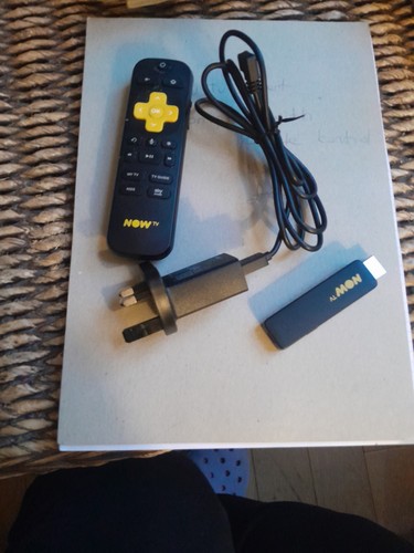 Now smart stick - tv, hdmi