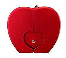 Eterna Love Apple Gift Box Open Box