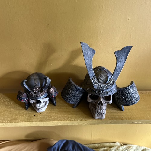 Pair styled samurai - of,