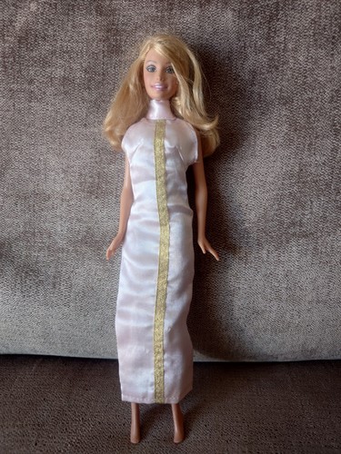 Barbie singing talking doll - talking,
