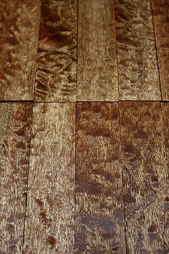 Pomelle quilted sapele - quilted,