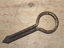 Vintage Iron Tethering