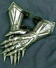Pair Accents Knight Crusader