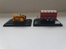 Oxford Diecast Farm Tractor +