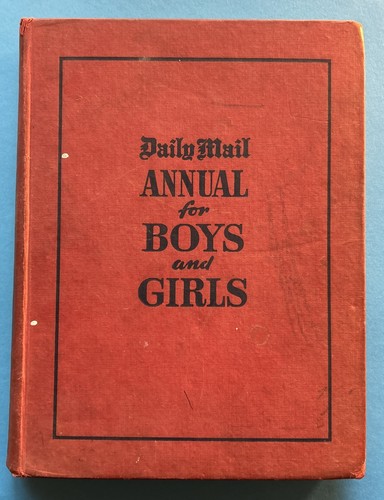 Daily mail annual for boys - daily,