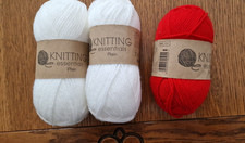 De-stashing 2 x 50g  White and