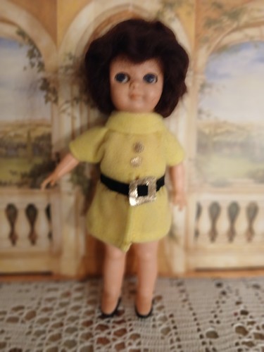 Rosebud doll 1950s 60s vintage - 1950s/60s,