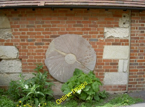 Photo 6x4 mill stone salisbury - 6x4,
