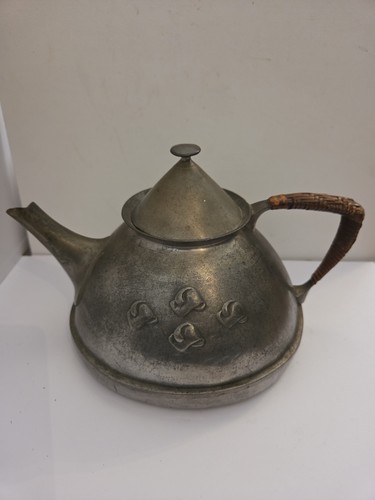 English pewter teapot - english,