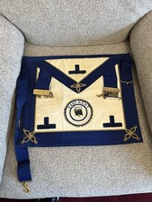 Masonic Regalia Set – East