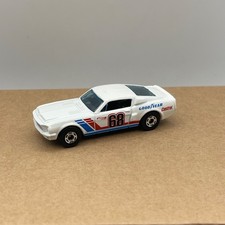 Hot Wheels '68 Shelby GT500 White 2013 HW Showroom 245/250 Muscle Car Diecast #9