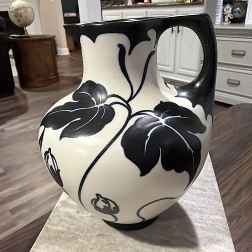 Gouda pottery black white - black, &