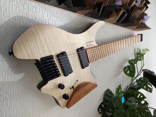 Strandberg guitar mount - , /