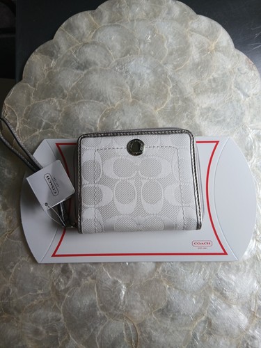 Coach kyra y2k wallet nwt - kyra,