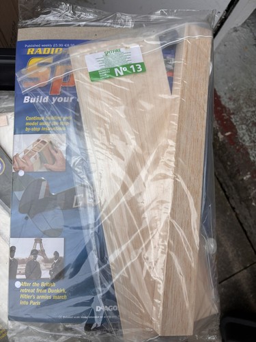 Deagostini issue 13 build - 13,