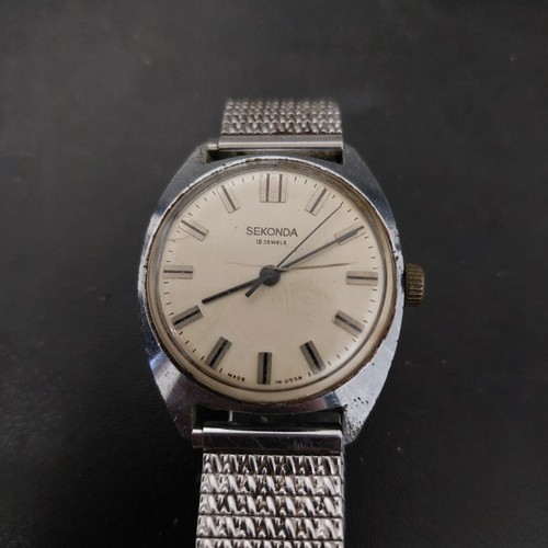 Vintage 1970s sekonda - vintage,