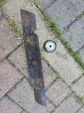 Bosch Rotak 36 R Lawn Mower part Lawnmower Blade Spacer & Bolt 