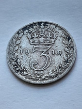 1916 King George V Sterling Silver Threepence Three Pence 3p 3d Light Circulatio