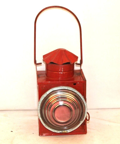 Charming vintage red - charming,