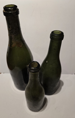 Three antique 1800s hand blown - 1800s,