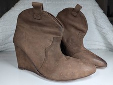 Dorothy Perkins Heelboots UK6