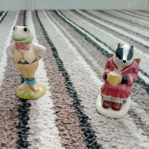 Royal albert toad - &, badger