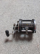 Daiwa Sealine 27 H Fishing Reel Used