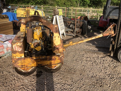 Tarmac roller - roller,