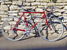 Trek 470, vintage cro-moly steel frame road racing bike.