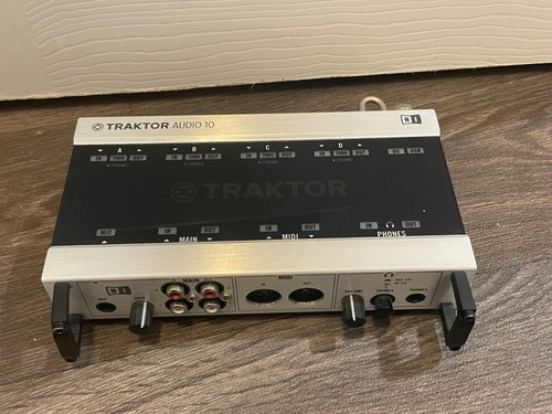 Traktor model - model, audio